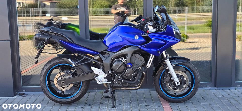 Yamaha FZ6 - 2