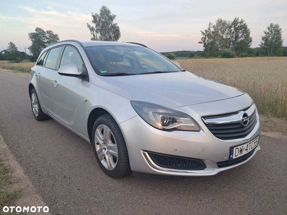 Opel Insignia - 1