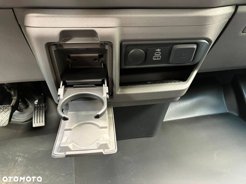 Volkswagen Transporter Furgon PLUS Edition/6-cio osob./AUTOMAT (L2) 2.0 TDI 170KM, r.o. 3500 mm - 37