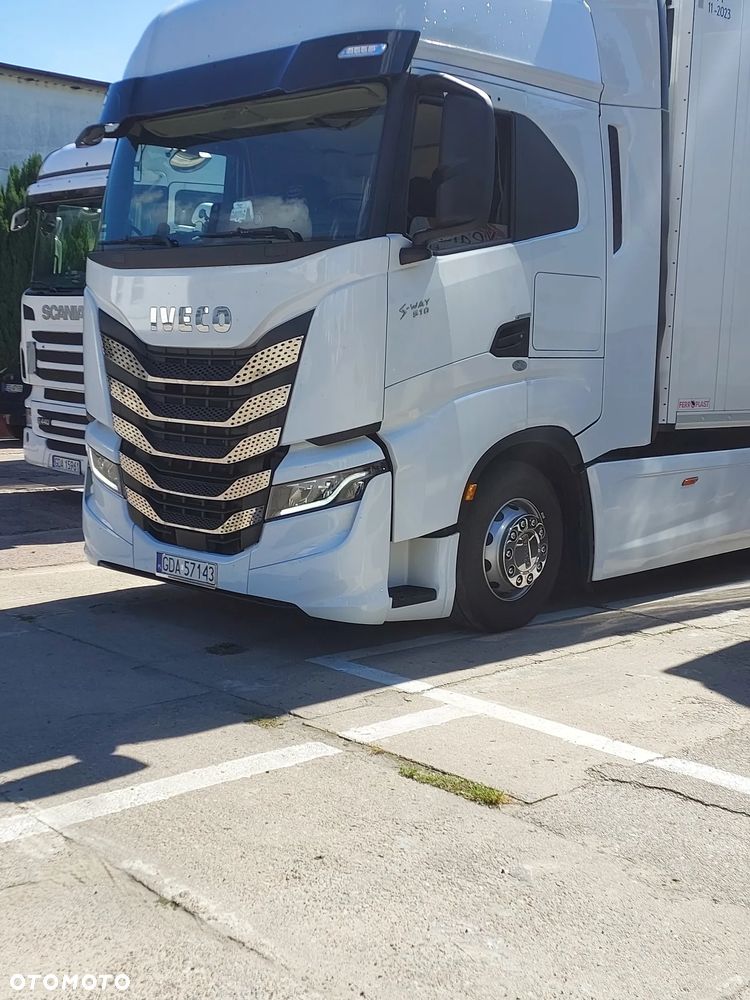 Iveco S-Way - 6