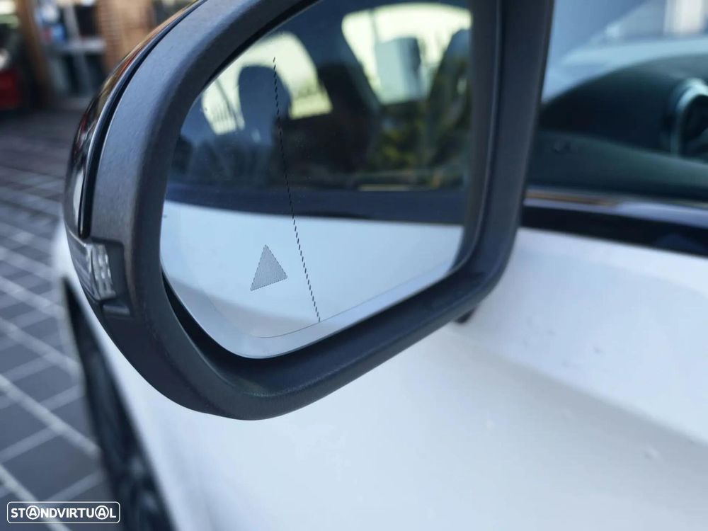 Mercedes-Benz A 250 e 8G-DCT Progressive Advanced - 12