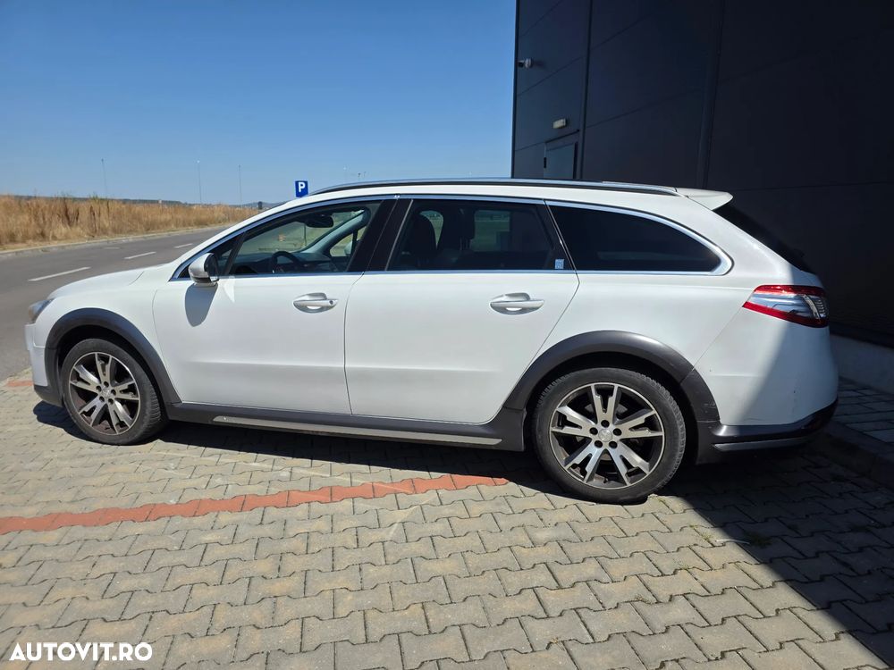 Peugeot 508 RXH Hybrid4 - 3
