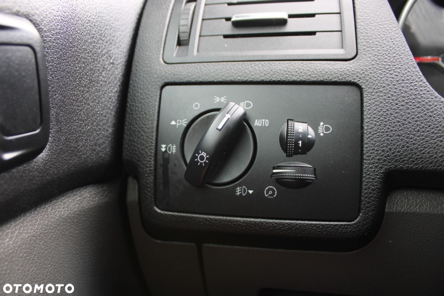 Ford Kuga - 39