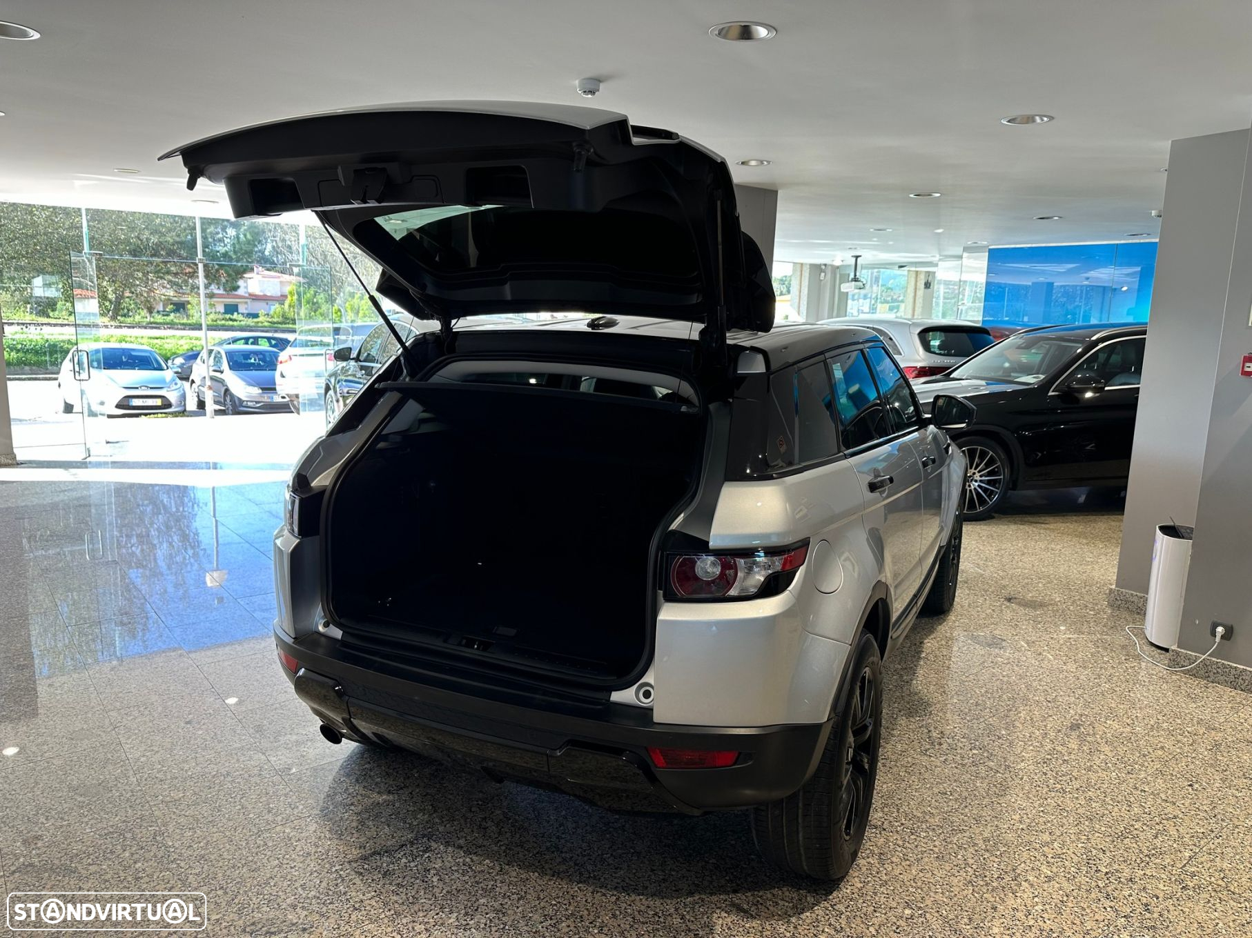 Land Rover Range Rover Evoque 2.2 eD4 Dynamic - 31