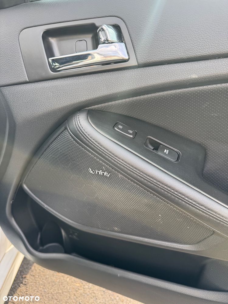 Kia Optima 2.0 Hybrid L - 19