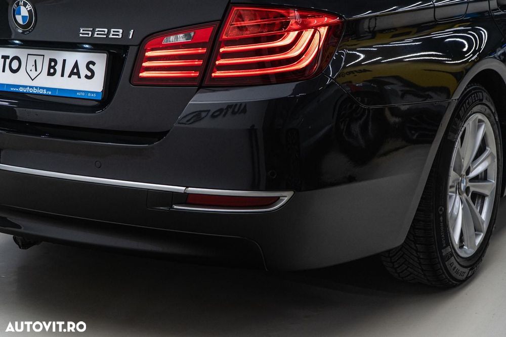 BMW Seria 5 528i xDrive Sport-Aut. Luxury Line - 37