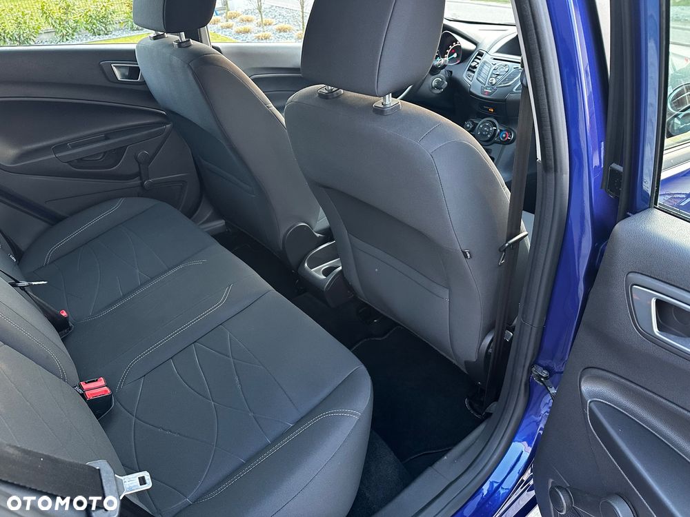 Ford Fiesta - 27