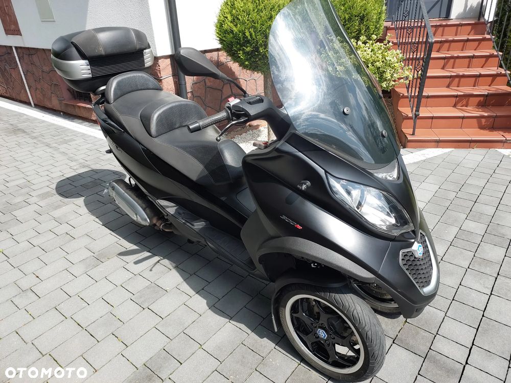 Piaggio MP-3 - 3