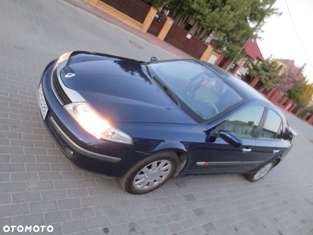 Renault Laguna 1.8 Alize - 23