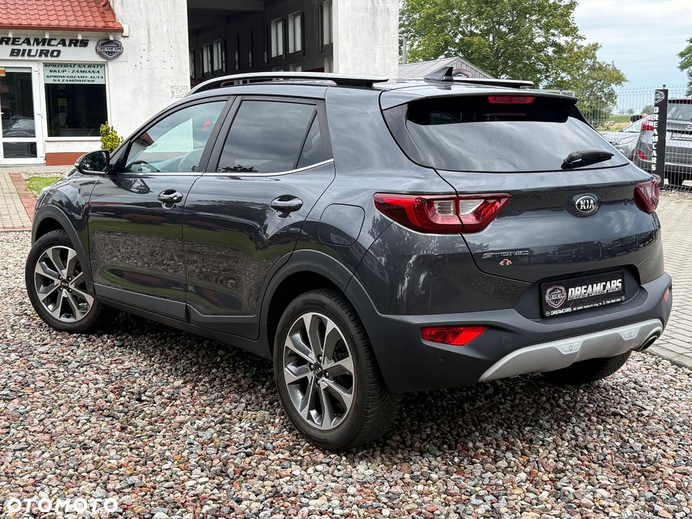 Kia Stonic - 4