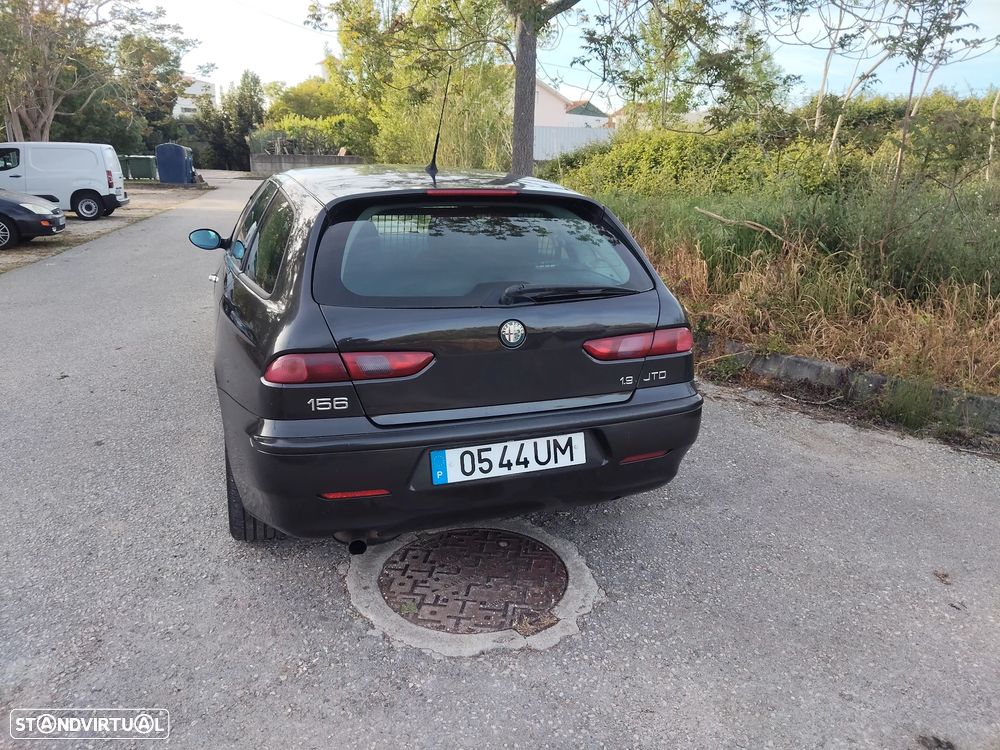 Alfa Romeo 156 Sportwagon 1.9 JTD - 4