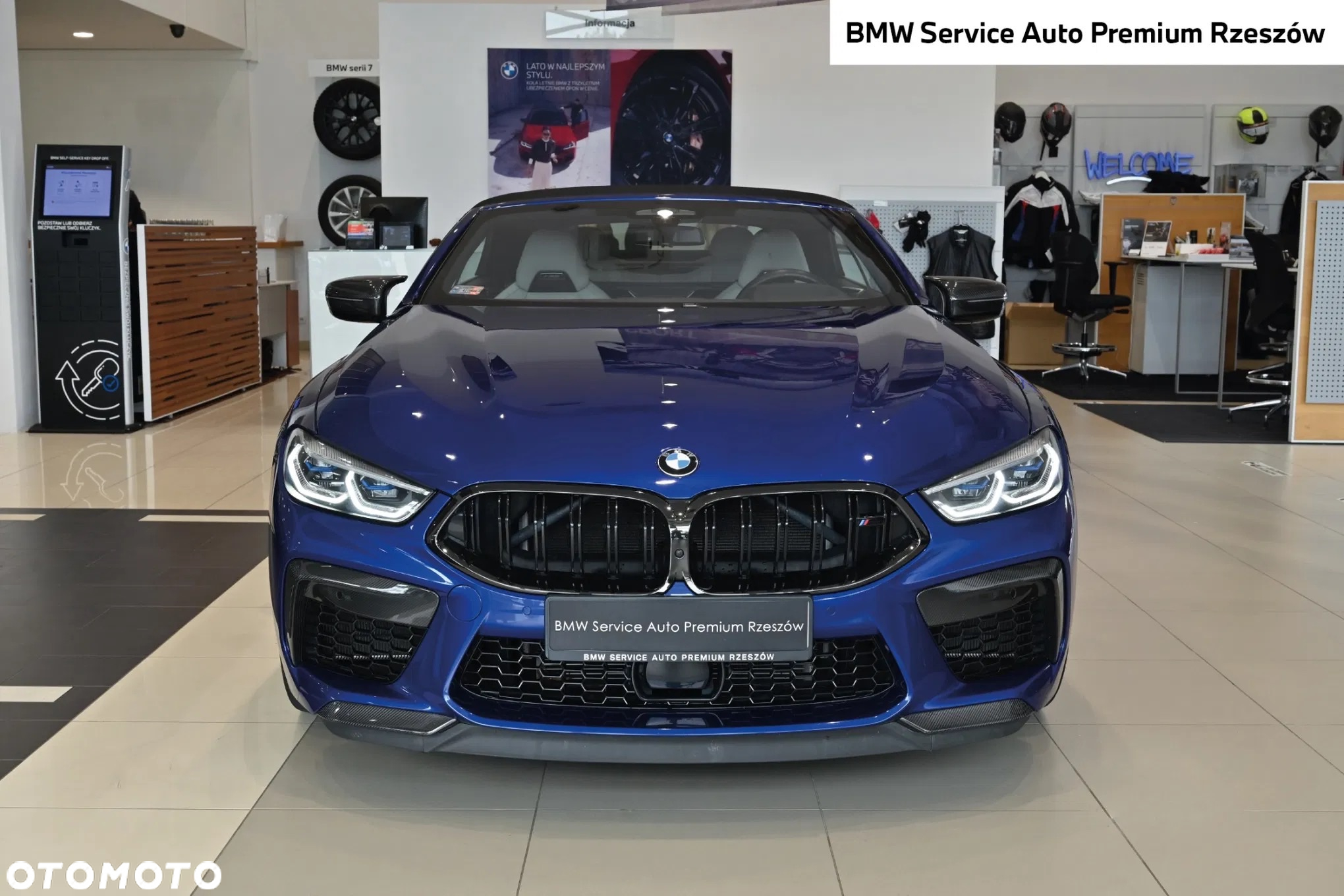 BMW M8 Cabrio Competition - 3