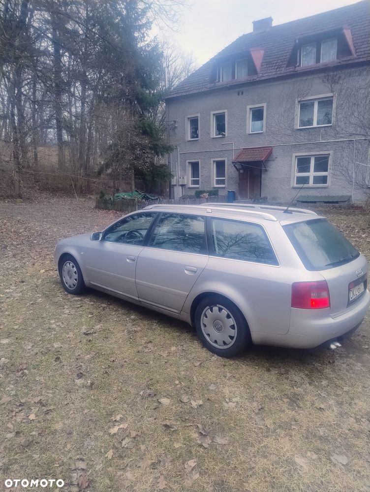 Audi A6 Avant - 3