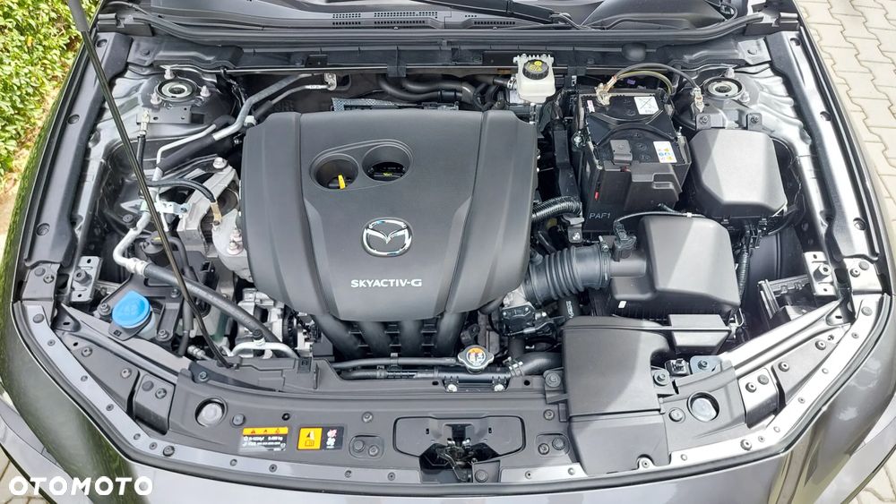 Mazda 3 e-SKYACTIV-G 150 M HYBRID EXCLUSIVE-LINE - 9