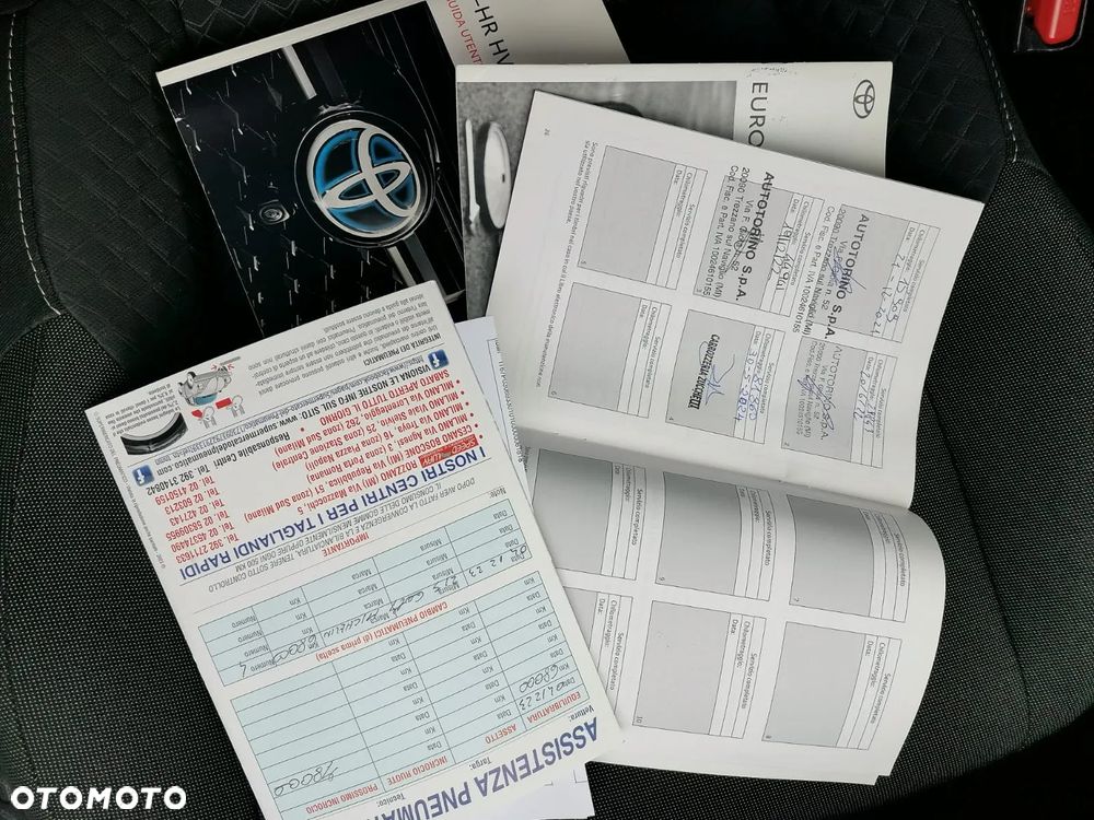 Toyota C-HR 1.8 Hybrid Premium - 14