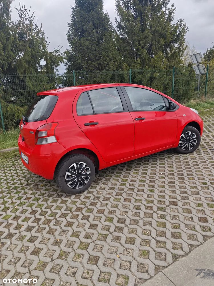 Toyota Yaris 1.0 Terra - 5