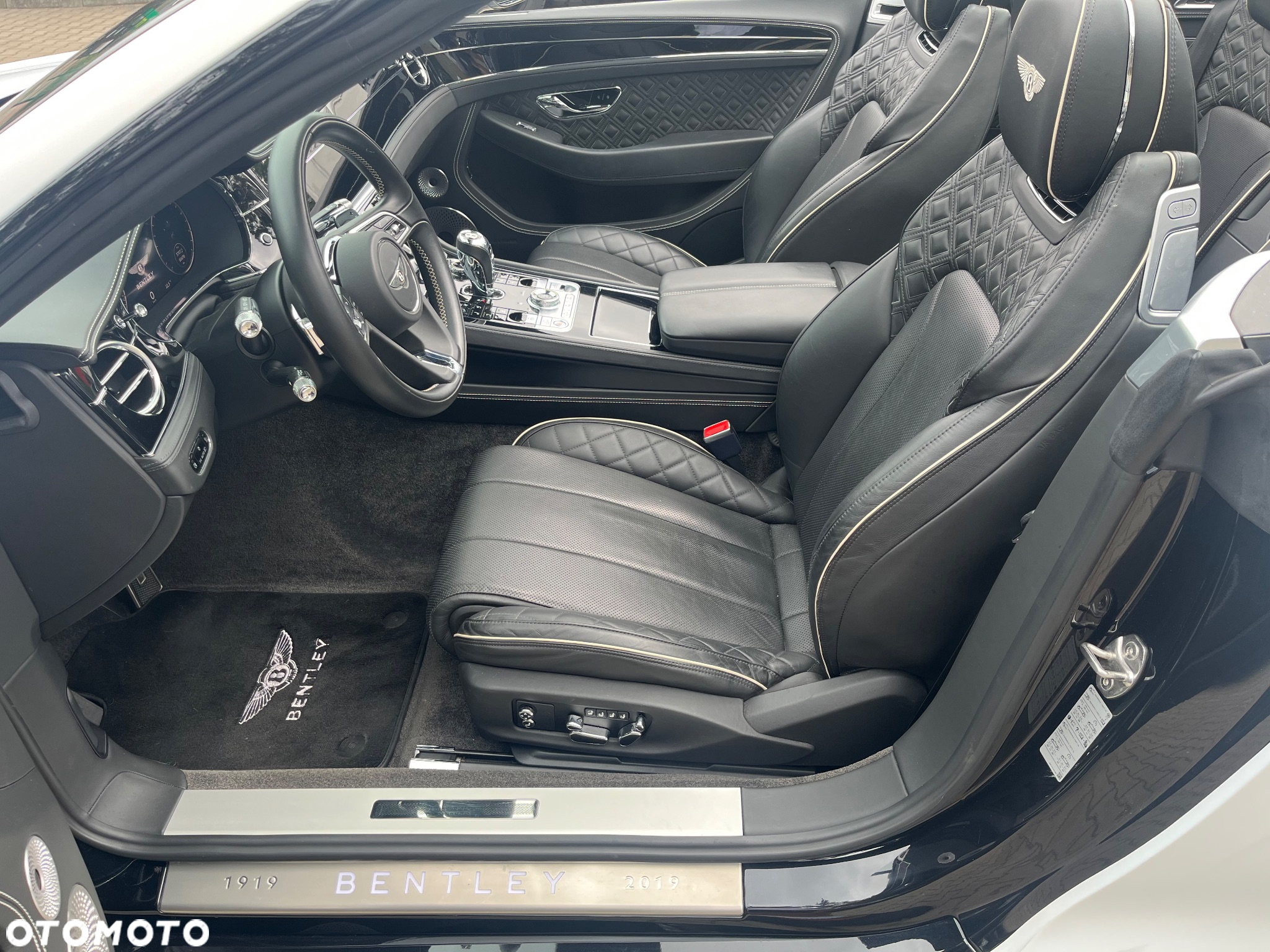 Bentley Continental GT New Convertible - 17