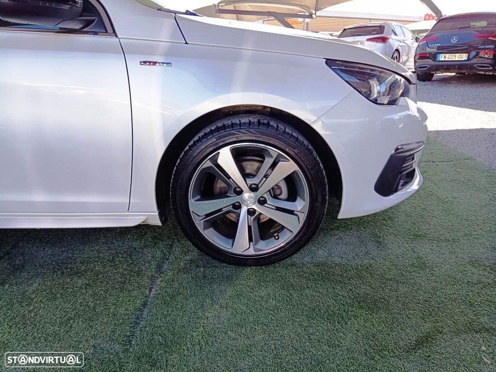 Peugeot 308 1.2 PureTech GT Line - 19