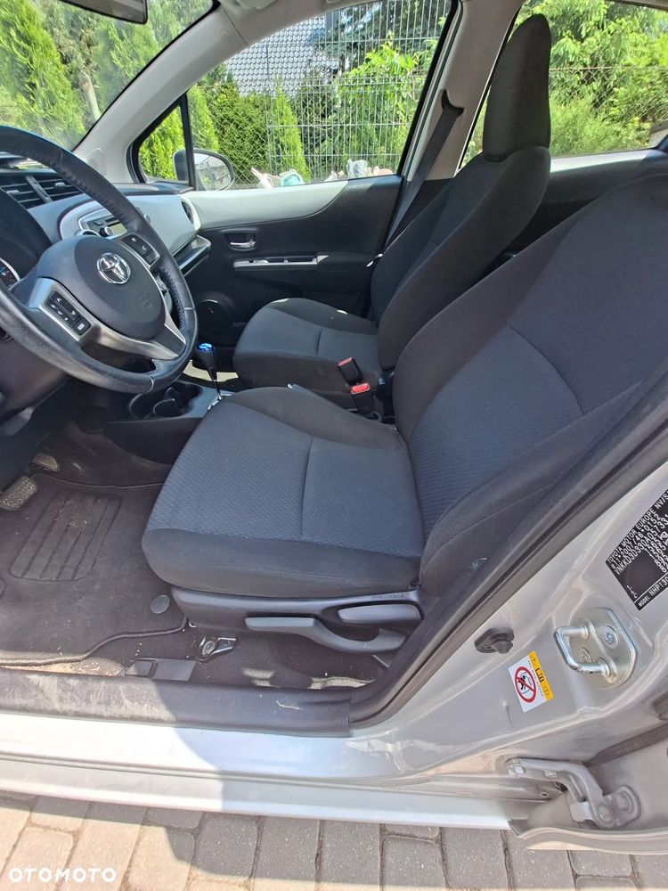 Toyota Yaris 1.5 VVT-i Comfort - 9