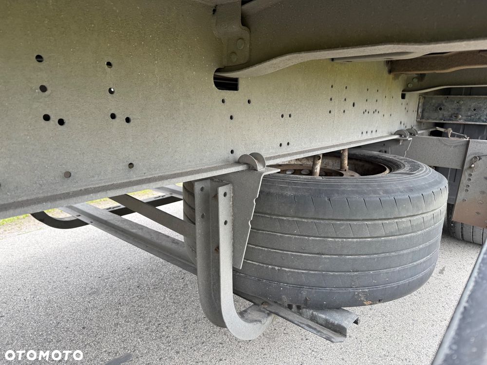 Schmitz Cargobull Varios - 11