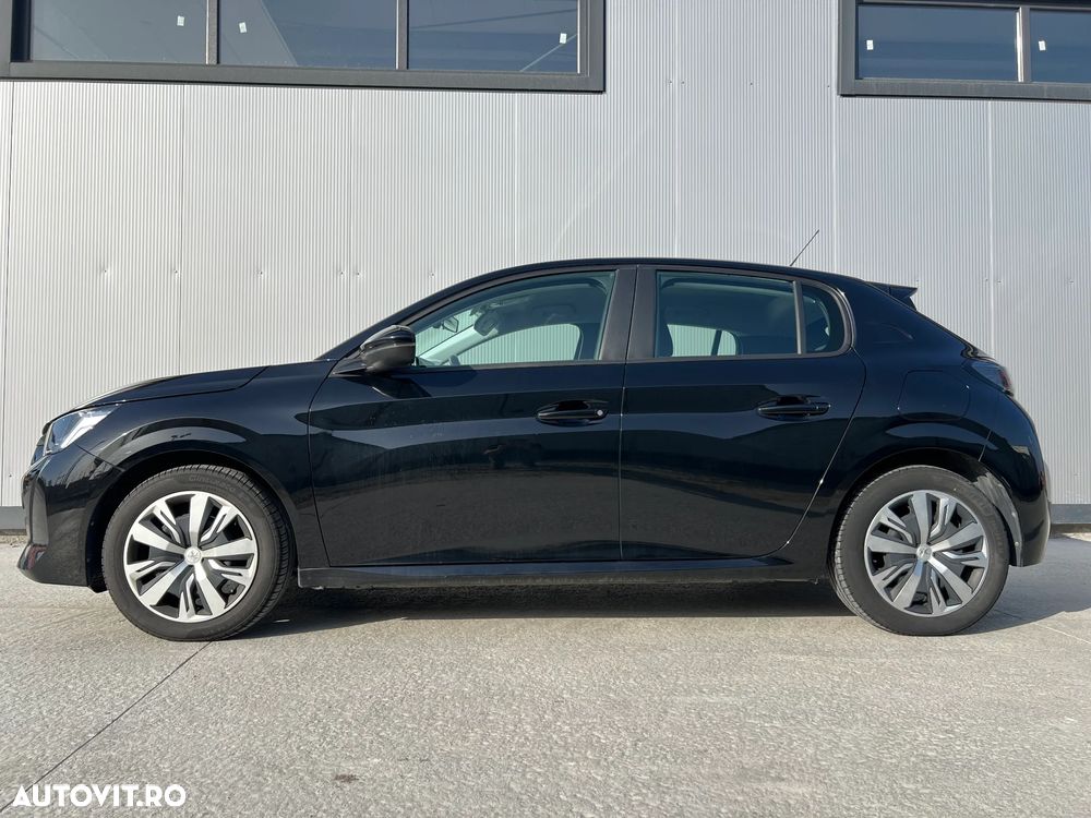 Peugeot 208 - 16