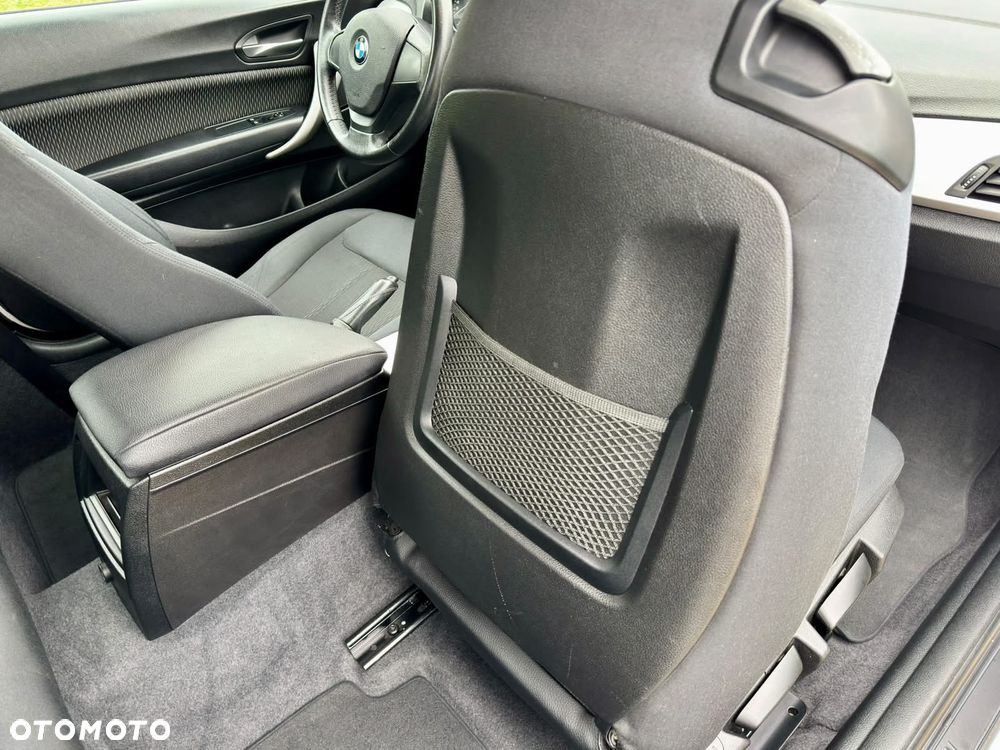 BMW Seria 1 116d - 26