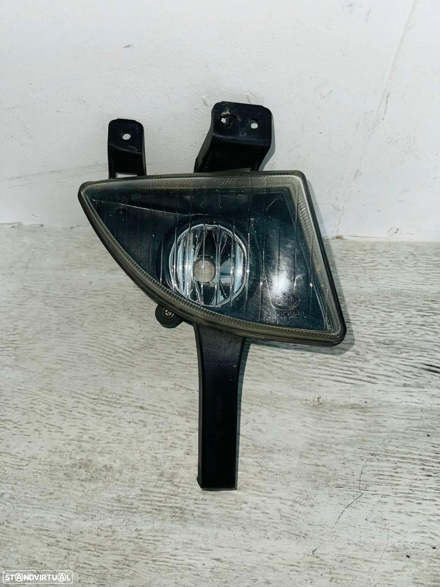 Farol de Nevoeiro Direito Mitsubishi Space Star - 2003 / 2006 - 2
