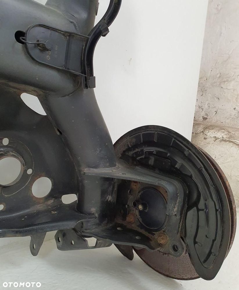 WÓZEK BELKA OŚ ZAWIESZENIA TYŁ MERCEDES W177 - 4