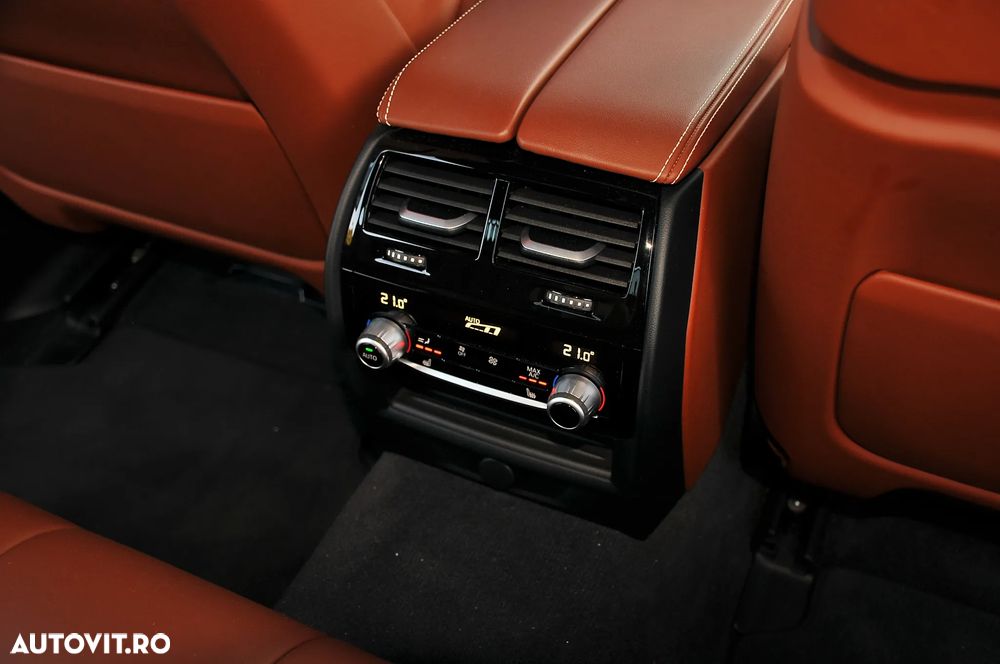 BMW Seria 5 520d AT - 21