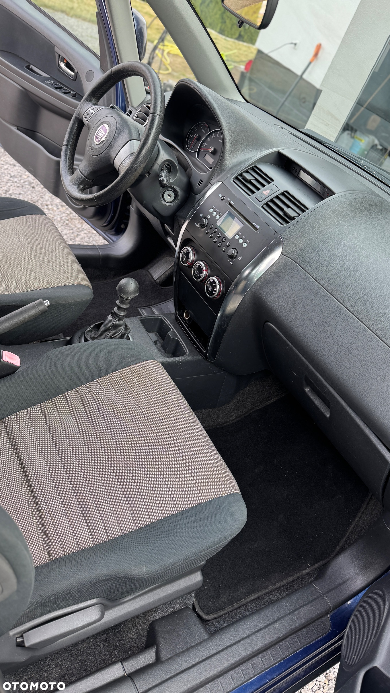 Fiat Sedici 1.9 Multijet 4x4 Emotion - 28