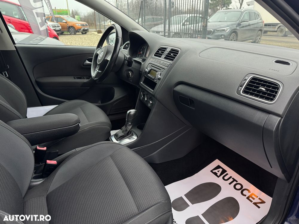 Volkswagen Polo - 10