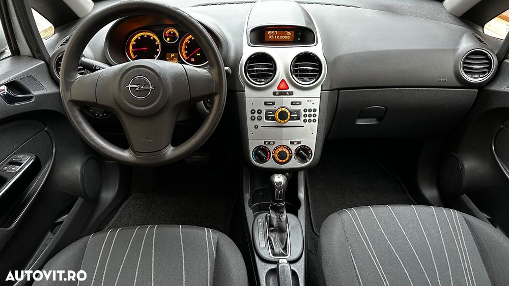 Opel Corsa 1.4 16V Automatik Edition - 7