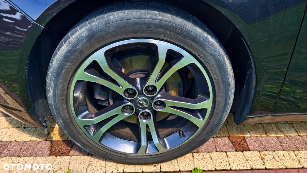 Opel Insignia 2.0 T Cosmo - 18