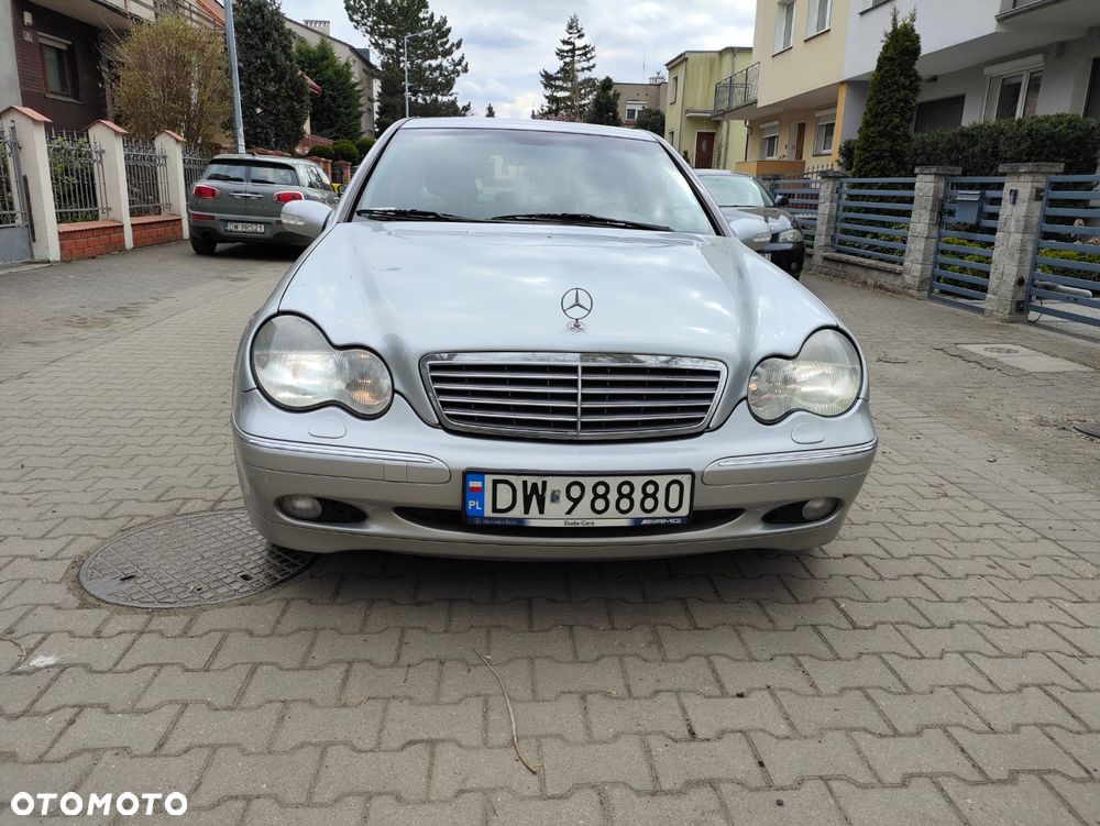 Mercedes-Benz Klasa C 220 CDI Elegance - 1