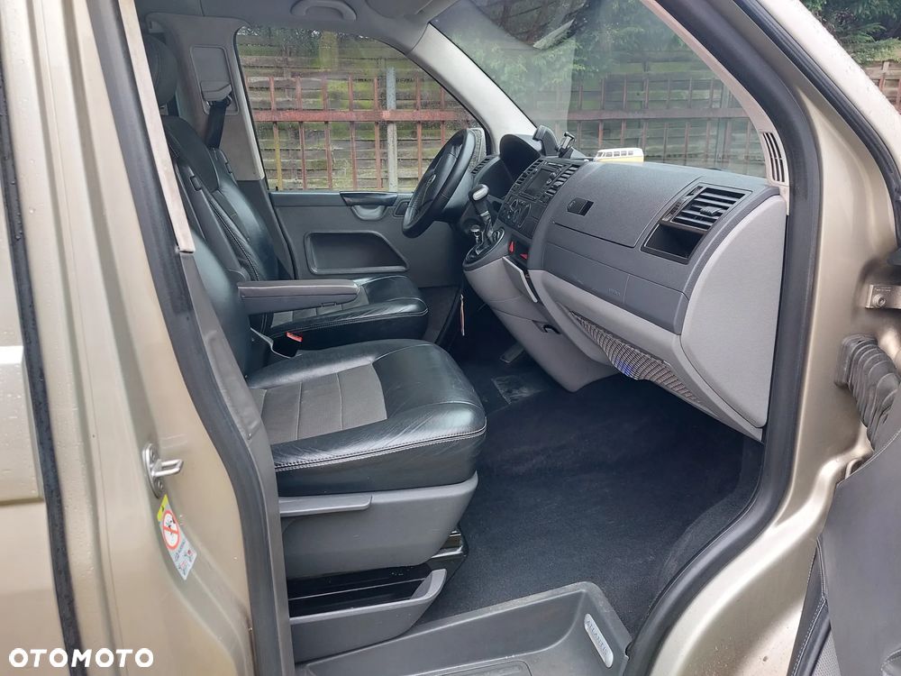 Volkswagen Transporter - 5
