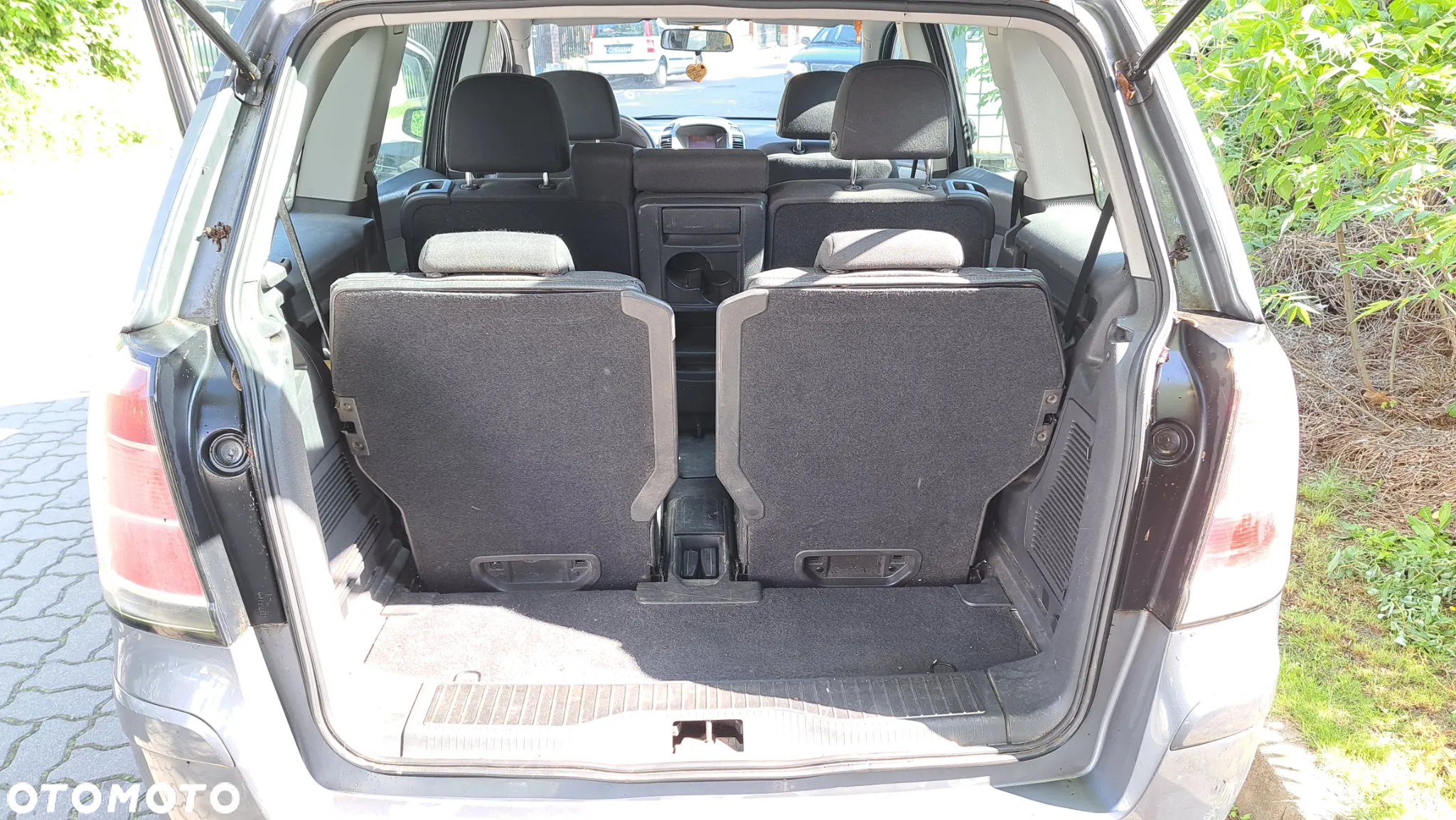 Opel Zafira 1.6 Elegance - 16