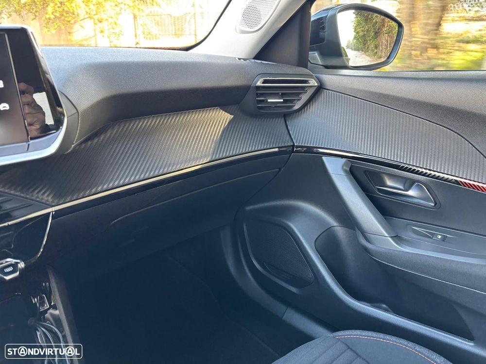 Peugeot e-2008 50 kWh Active Pack - 18