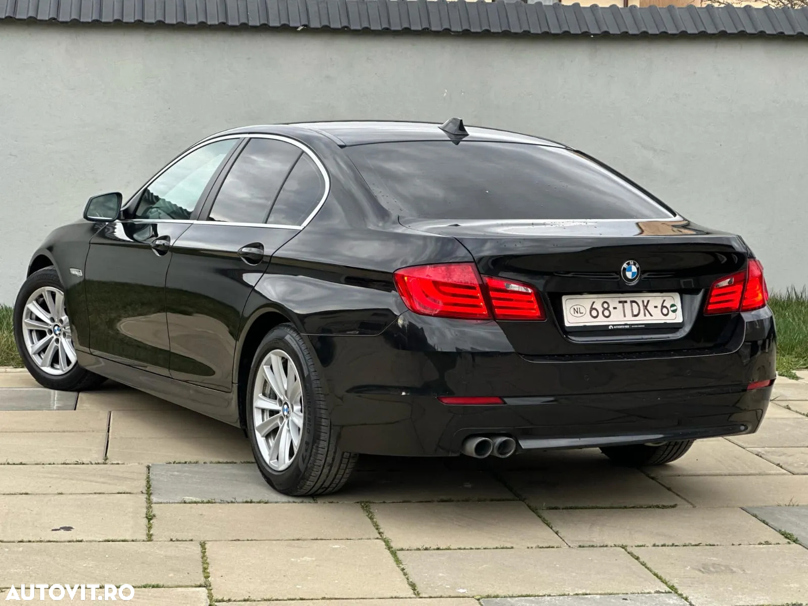 BMW Seria 5 520d Aut. - 3