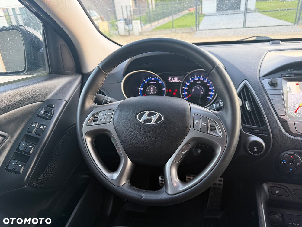 Hyundai ix35 1.7 CRDi 2WD blue Comfort - 11