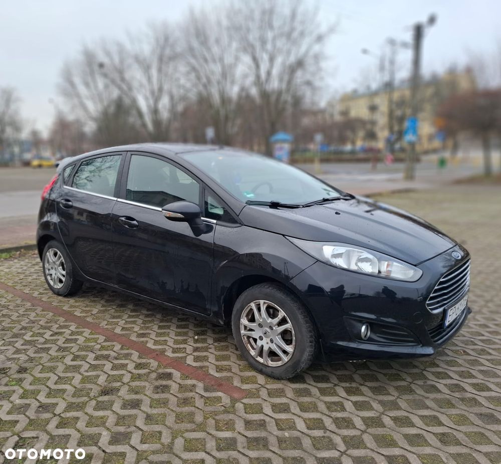 Ford Fiesta - 2