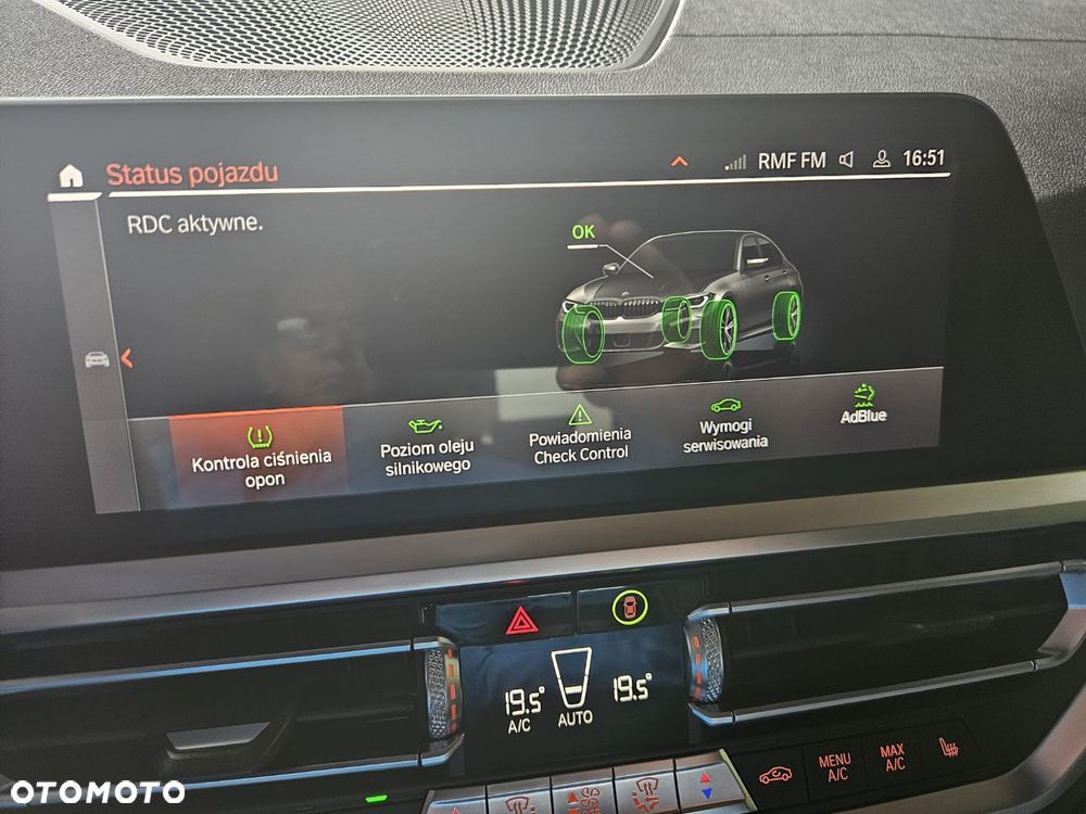 BMW Seria 3 320d M Sport sport - 33