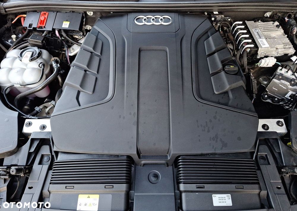 Audi Q8 45 TDI mHEV Quattro Tiptronic - 31