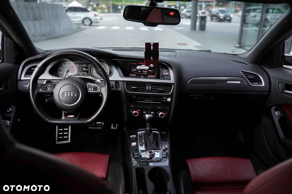 Audi S4 Limousine - 9