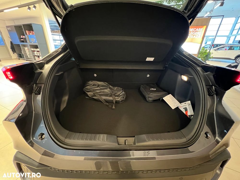 Toyota C-HR 1.8 HEV 140 CP 4x2 CVT Active - 14