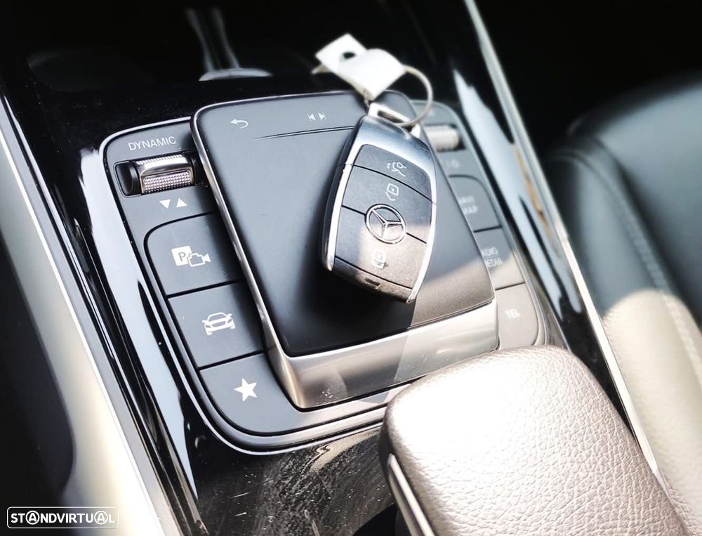 Mercedes-Benz EQB 300 4Matic Electric Art - 12