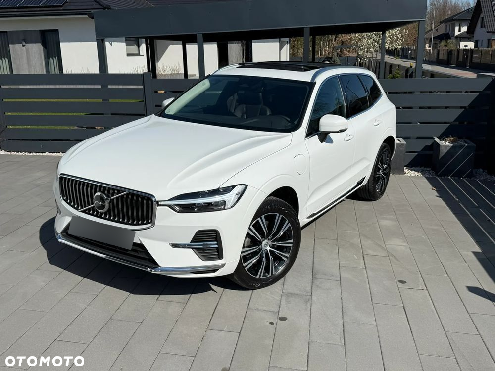 Volvo XC 60 T6 AWD Plug-in Hybrid Plus Bright - 11