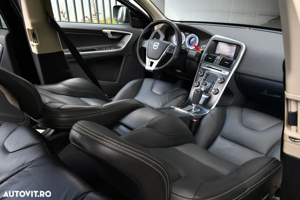 Volvo XC 60 2.4D AWD Aut. Summum - 7