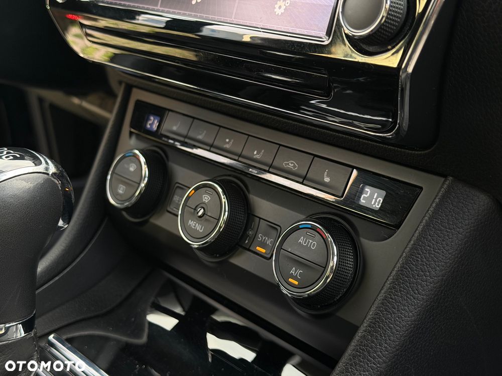 Skoda Superb 1.8 TSI Style DSG - 11