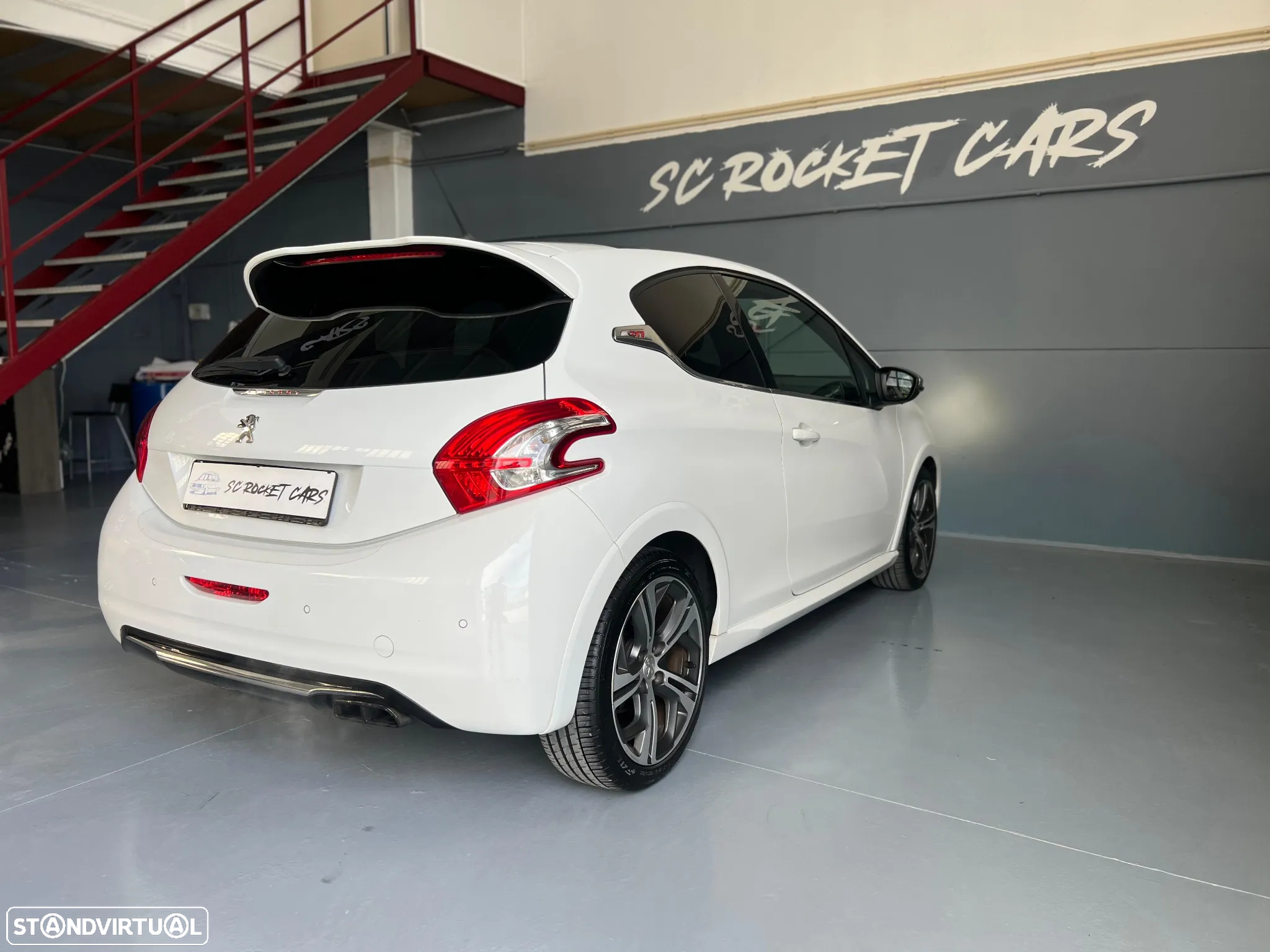 Peugeot 208 GTI 200 THP - 7