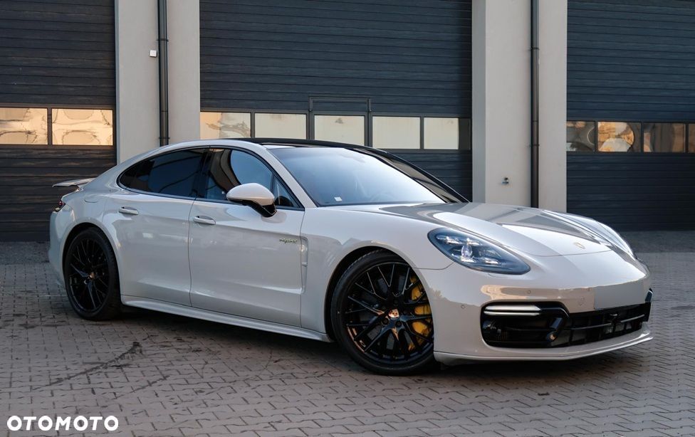 Porsche Panamera Turbo S E-Hybrid GPF - 2